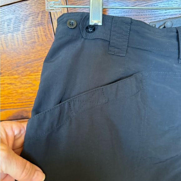 Royal Robbin’s women’s shorts - Picture 6 of 7